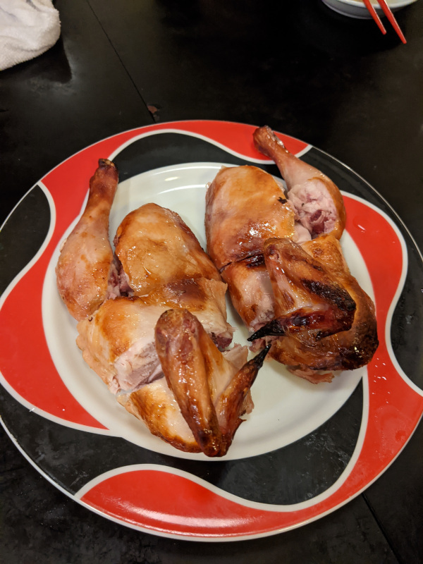 上海烤鶏で食べた鶏の丸焼き